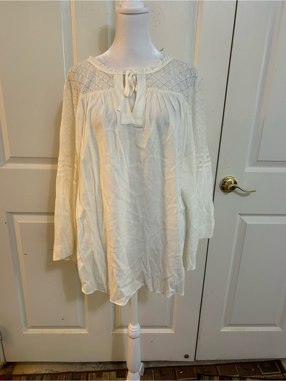 NWT 6th & Lane cream peasant blouse, size 22/24